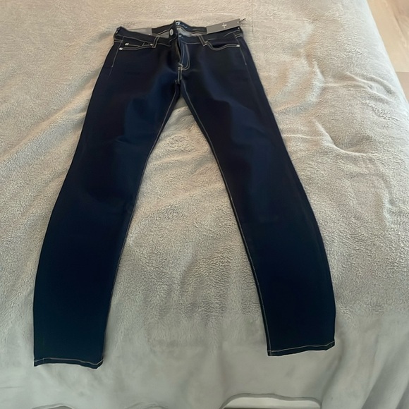NWT 7 for all Mankind skinny jeans size 28 - Picture 1 of 4